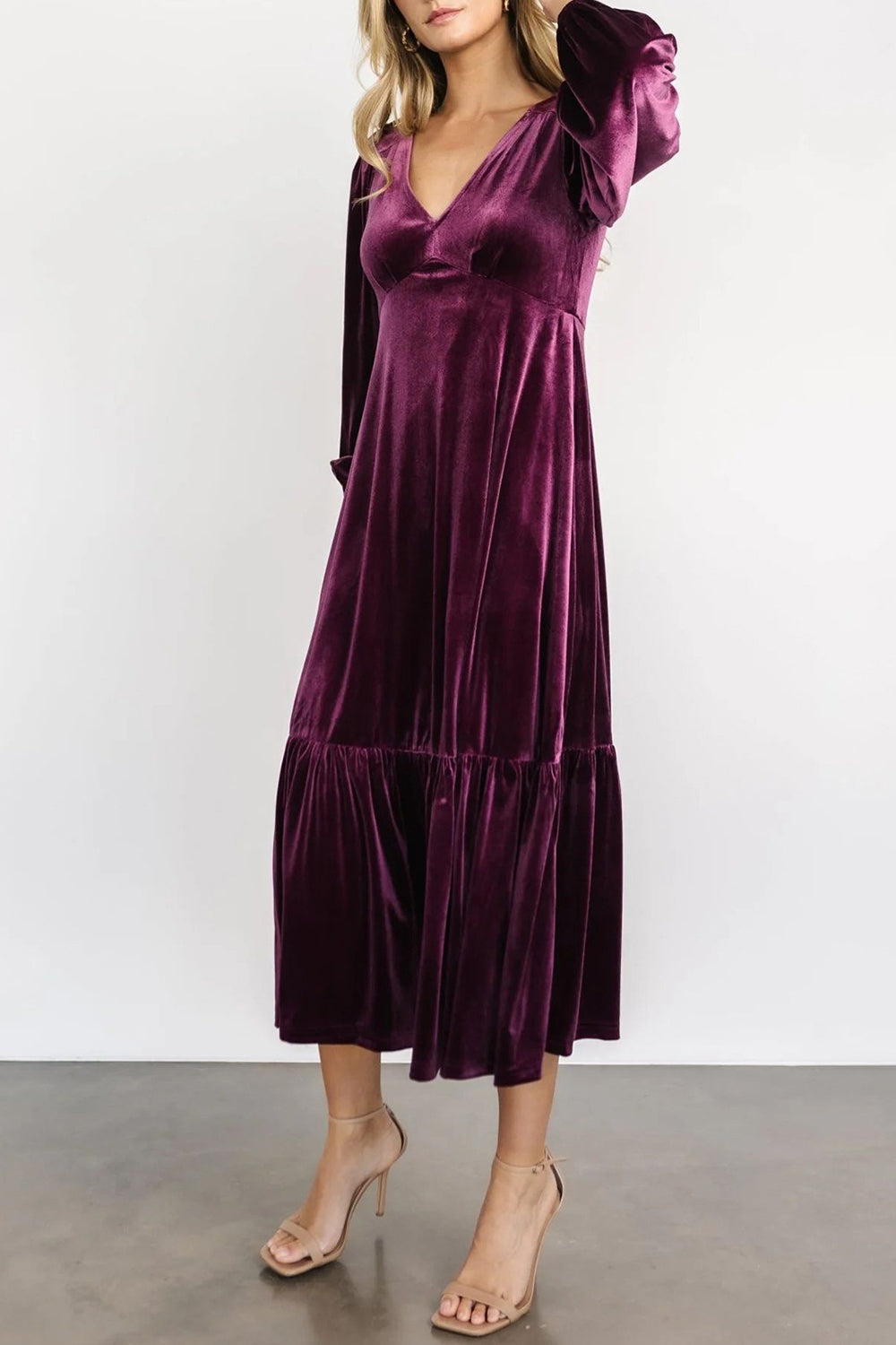 V-Neck Long Sleeve Midi Velvet Dress [Spirit and Rebel]