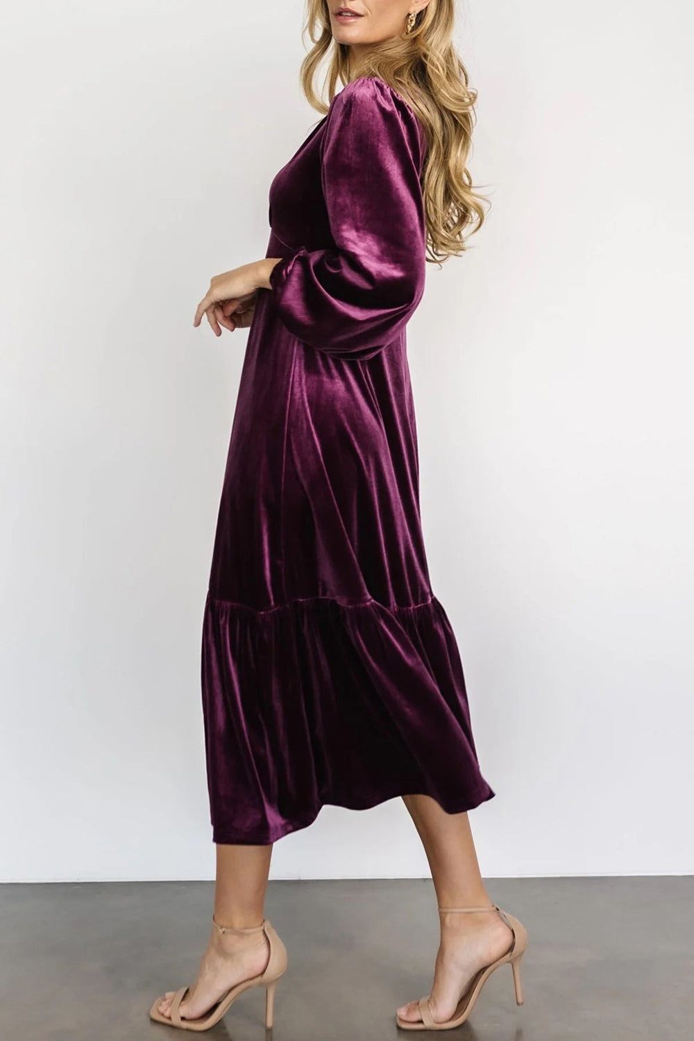 V-Neck Long Sleeve Midi Velvet Dress [Spirit and Rebel]