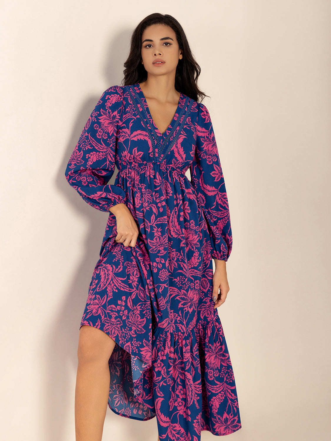 Spirit and Rebel Printed V-Neck Long Sleeve Midi Dress [Spirit and Rebel]   