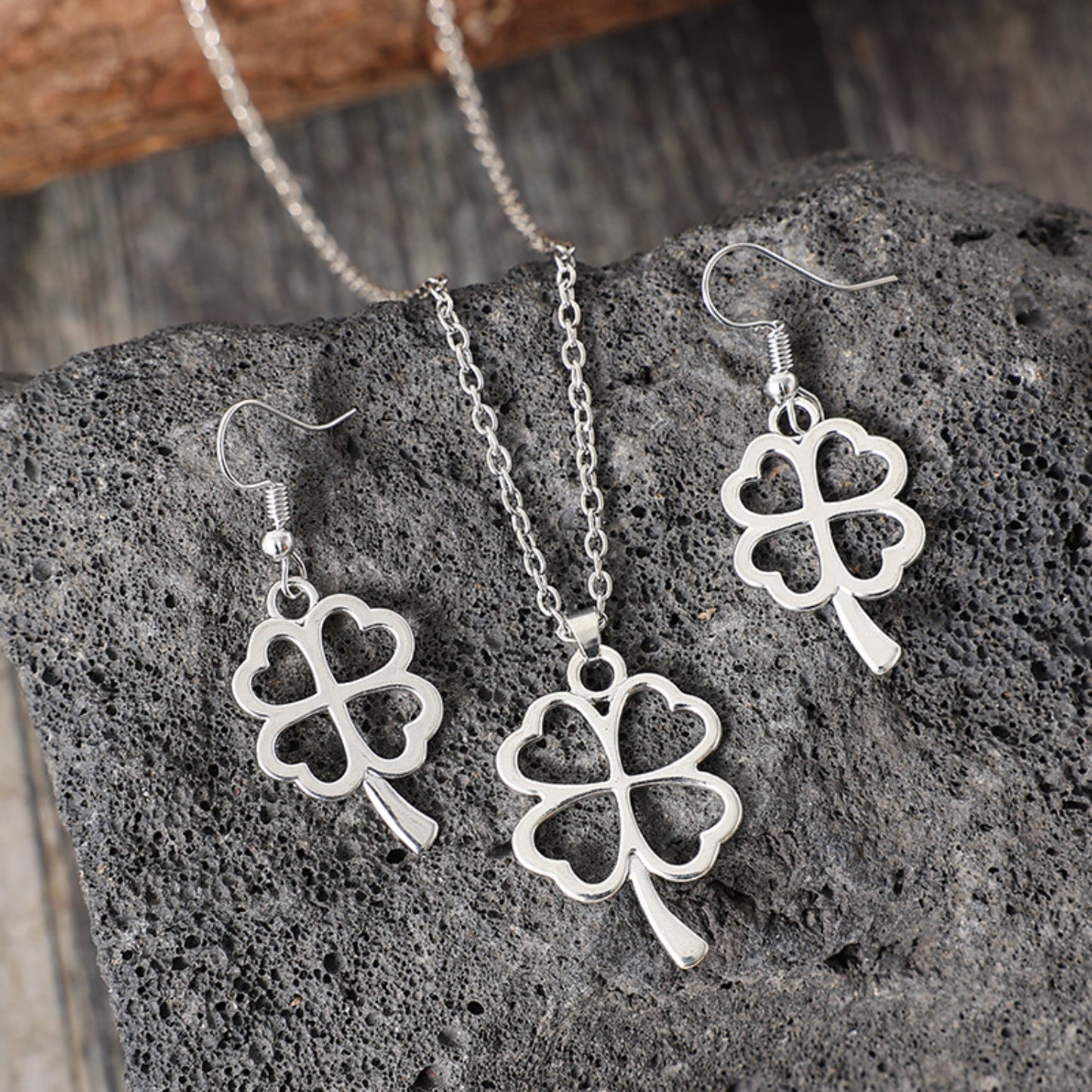 Lucky Clover Alloy Boho Earrings and Boho Necklace Jewelry Set - Spirit and Rebel [Spirit and Rebel]   