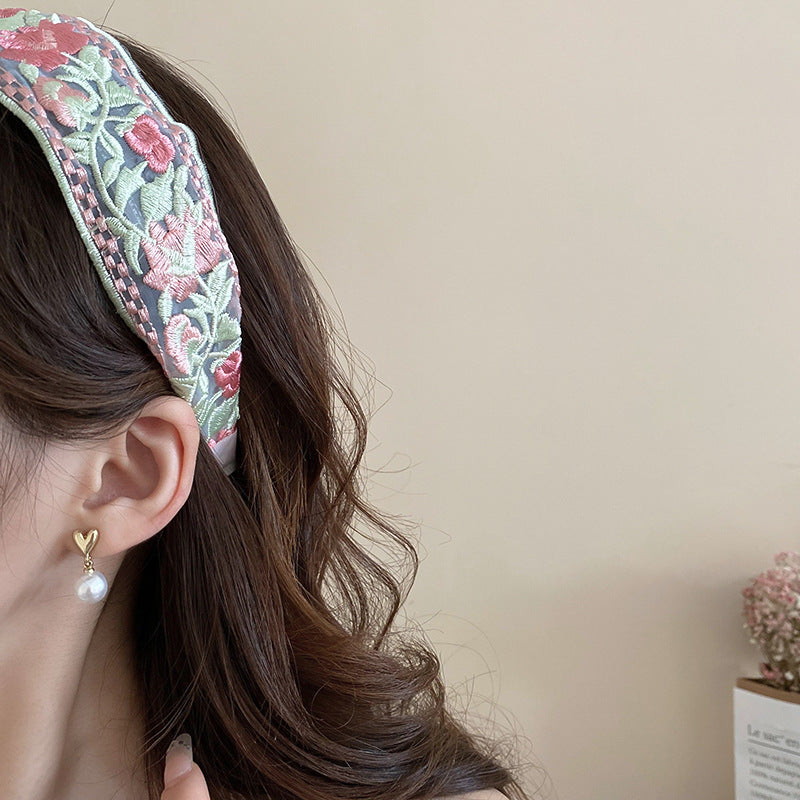 Acrylic Flower Embroidered Headband - Spirit and Rebel [Spirit and Rebel]   