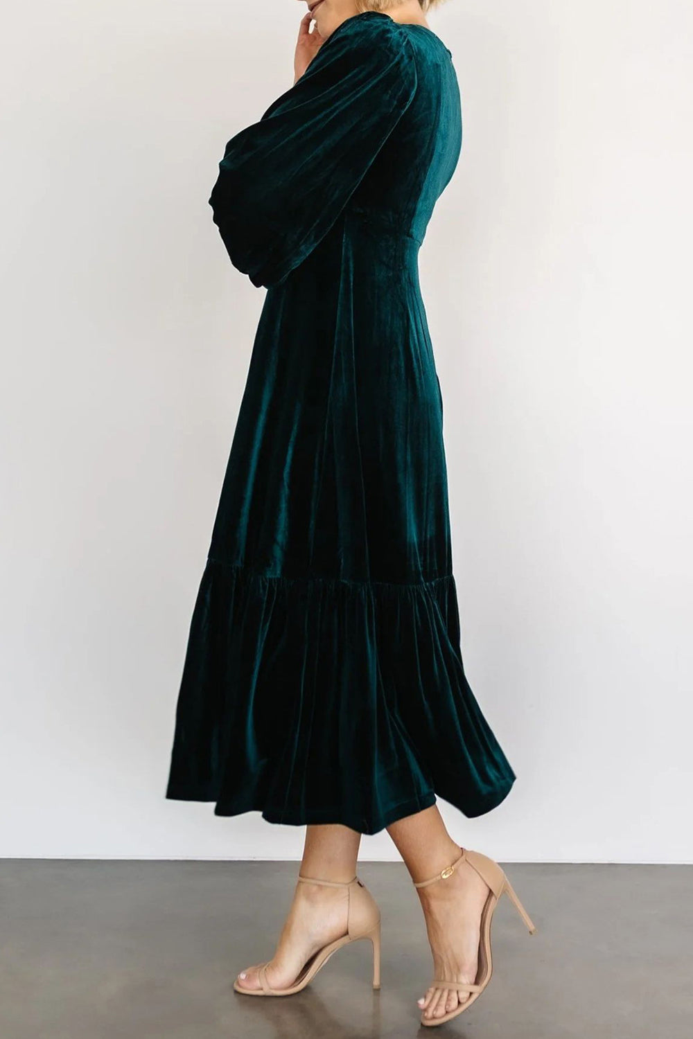 V-Neck Long Sleeve Midi Velvet Dress [Spirit and Rebel]