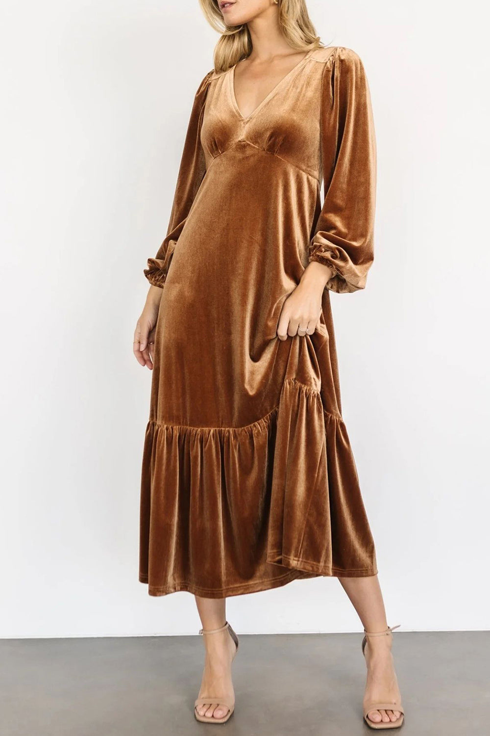 V-Neck Long Sleeve Midi Velvet Dress [Spirit and Rebel] Camel S