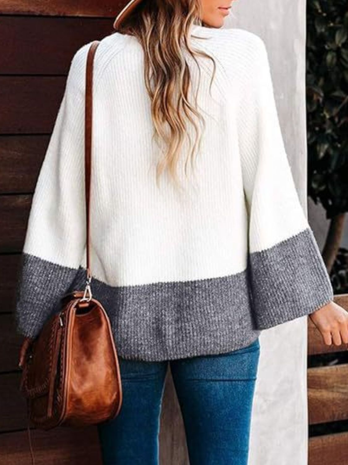 Contrast Round Neck Long Sleeve Sweater [Spirit and Rebel]