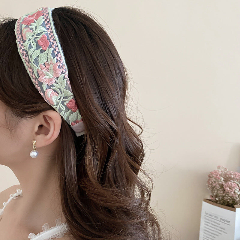 Acrylic Flower Embroidered Headband - Spirit and Rebel [Spirit and Rebel]   