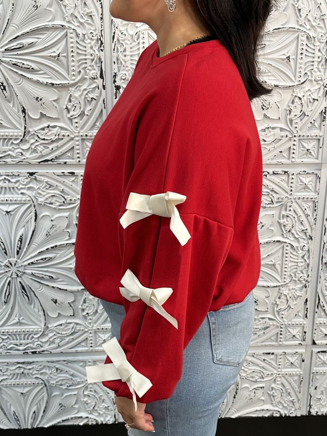 Contrast Bow Round Neck Long Sleeve Sweatshirt [Spirit and Rebel]