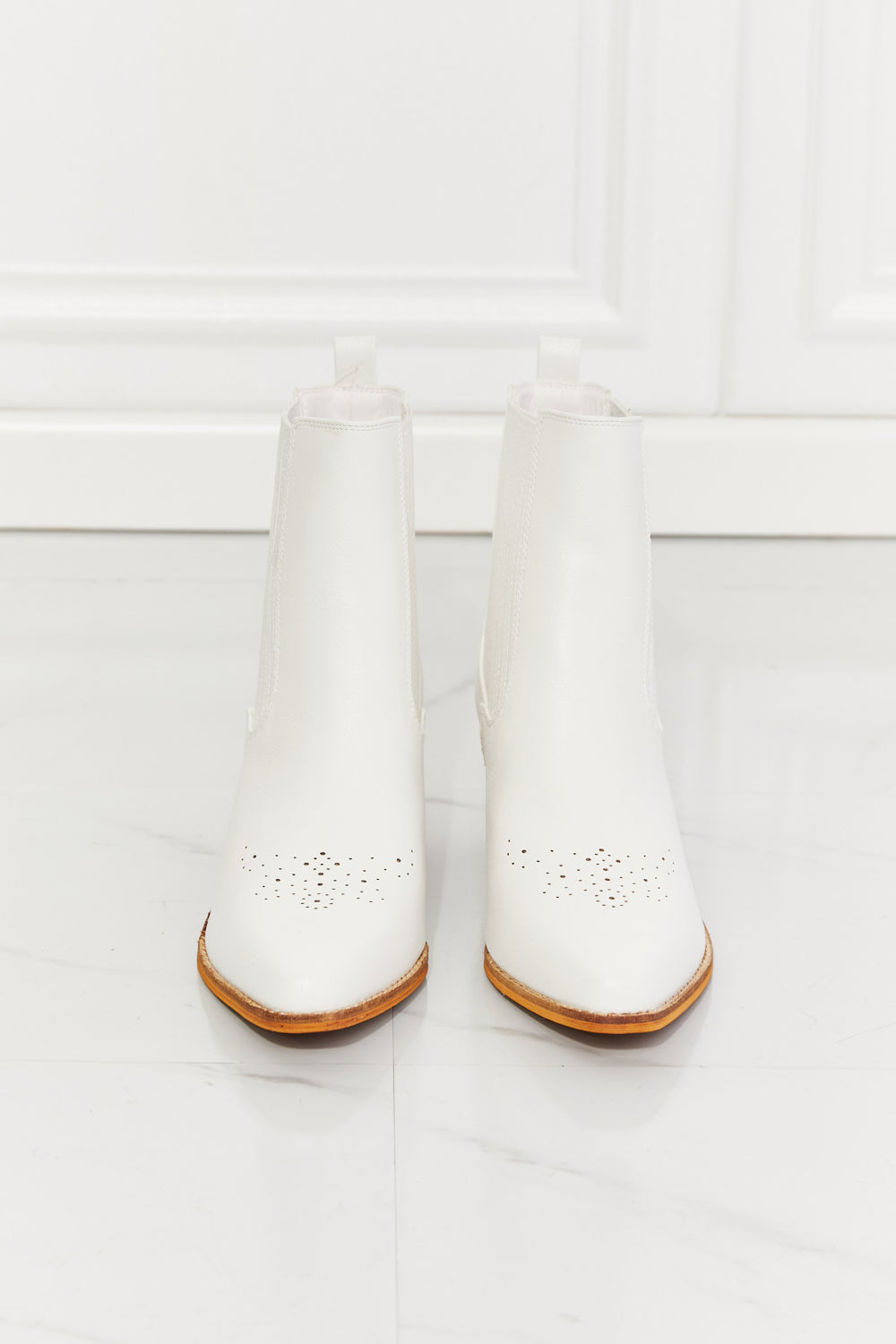 MMShoes Love the Journey Stacked Heel Chelsea Boot in White [Spirit and Rebel]   