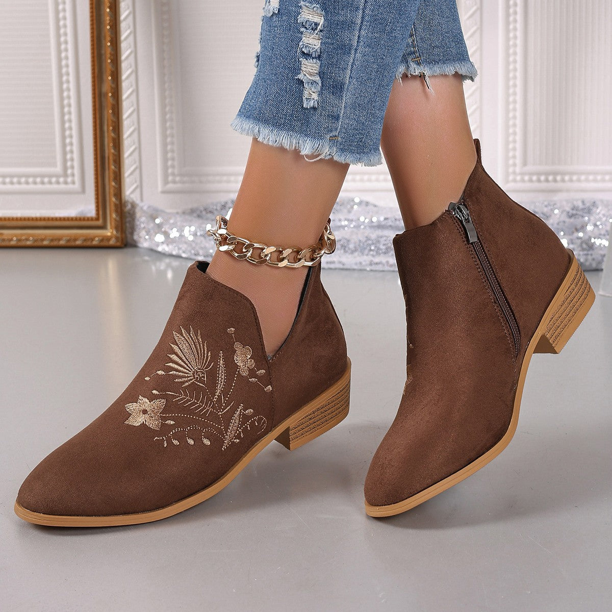 Spirit and Rebel Embroidered Suede Point Toe Block Heel Boho Boots [Spirit and Rebel] Brown 36(US5) 