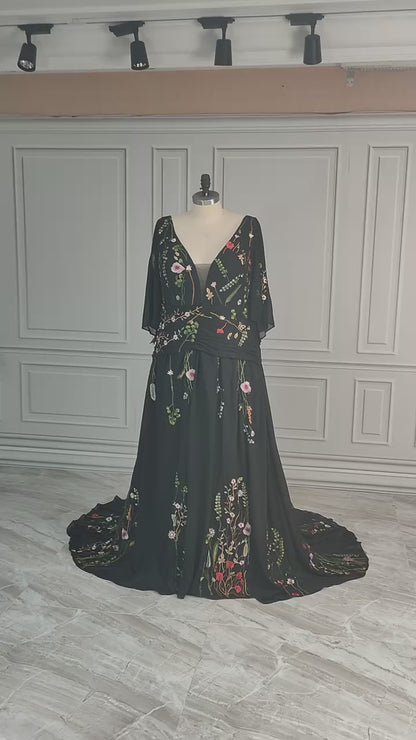 Verzaubertes Gartenblumen-Boho-Brautkleid