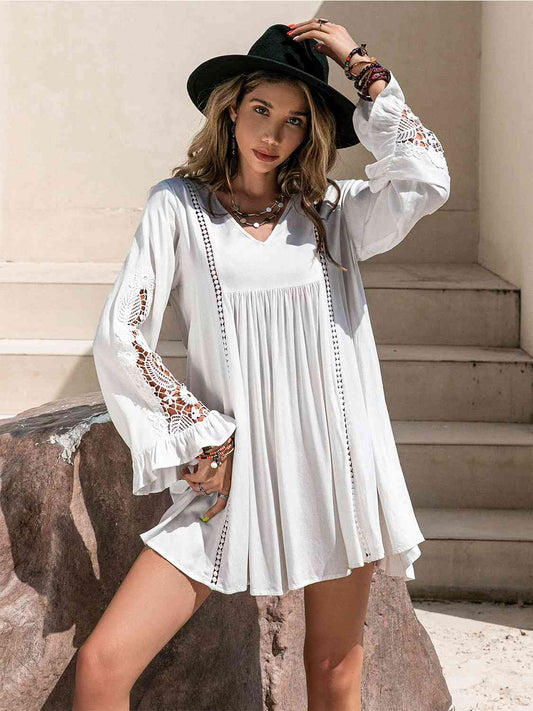 Lace Detail V-Neck Mini Dress [Spirit and Rebel] White S 