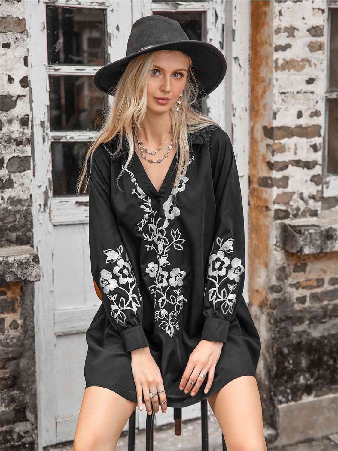 Floral Collared Neck Long Sleeve Dress [Spirit and Rebel] Black S 