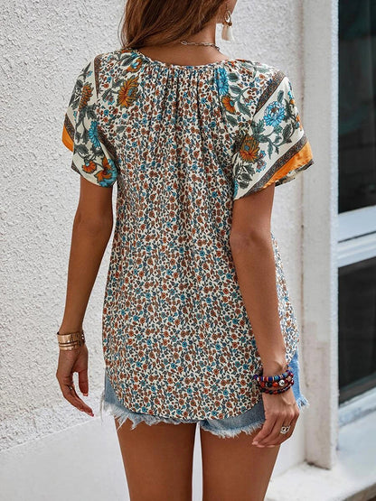 Printed Short Sleeve Tie Neck Blouse [Spirit and Rebel]   