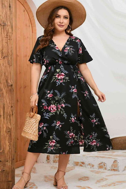 Plus Size Floral Short Sleeve Split Dress [Spirit and Rebel] Black XL 