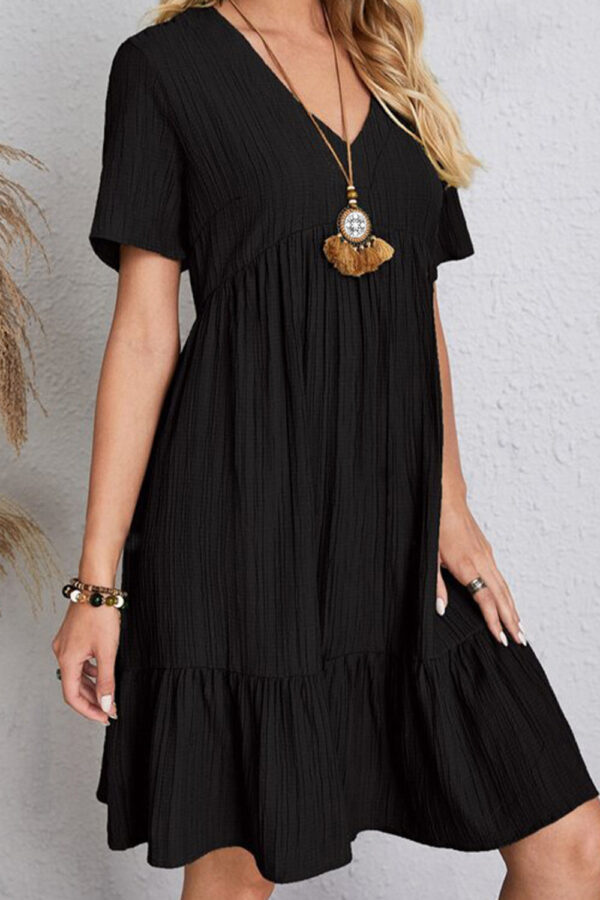 40b088fb-6ad5-4c1a-98b9-ac39caf5fb77-Max.jpg Boho Chic Plus Size Ruched V-Neck Short Sleeve Dress