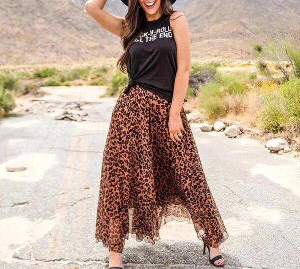 H2b12195e228c4f74b773b4cc7ea10eb8D.jpg Spirit and Rebel Boho Leopard Maxi Skirt