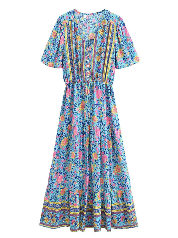 Bohemian Maxi Dress with Vibrant Floral Print and Flowing Silhouette