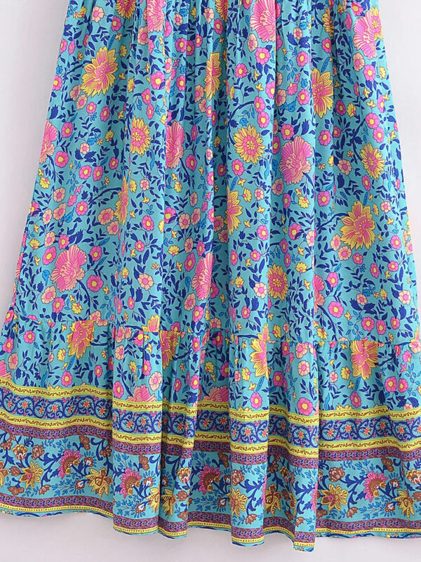 Bohemian Maxi Dress with Vibrant Floral Print and Flowing Silhouette