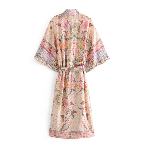H382c1a565cce41a088beb513d8743b97a.webp Born to Wander Boho Kimono