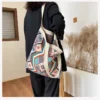 Hbfca4874c6324f45859fbac5aedc336cp.webp Geometric Woven Boho Tote Bag