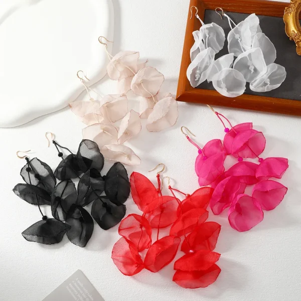 S15afec9bab93466380c72bdfb7114310f.webp Floral Cascade Statement Dangle Earrings