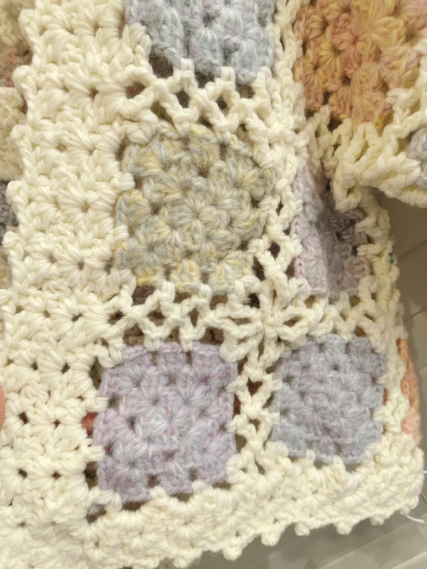 S171f06af0003412b8eff08e8585e832cK.webp Everyday Nomad Granny Square Crochet Boho Cardigan