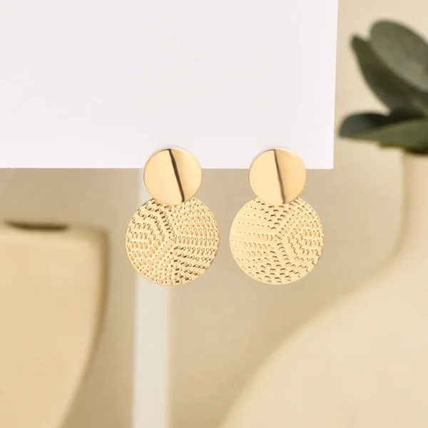 S1bb7ced0cecd4d3e945f2af3e19fd093i.webp Golden Mirage Textured Disc Statement Earrings