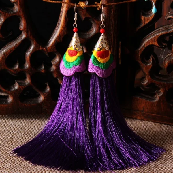 S30bf579cf94544a2a920937e2eed8178D.webp Oriental-Inspired Boho Earrings with Colorful Tassel Design