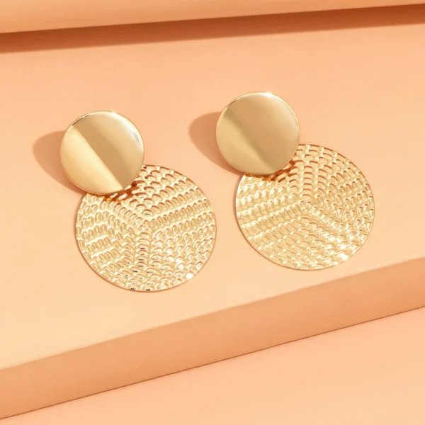 S41dbc5f7ed724209bd5d9439c727aba5h.webp Golden Mirage Textured Disc Statement Earrings