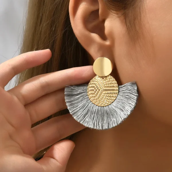 S44d6995533e64e0bb9de17ac96f514ees.webp Celestial Fan Tassel Earrings