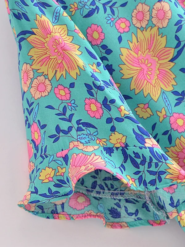 S5396b75f9b4d4a5d9c311baea4103629m.webp Wildflower Breeze Boho Tie Front Blouse