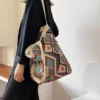 S61adb9b7abd942adbe76364c5e2af562s.webp Geometric Woven Boho Tote Bag