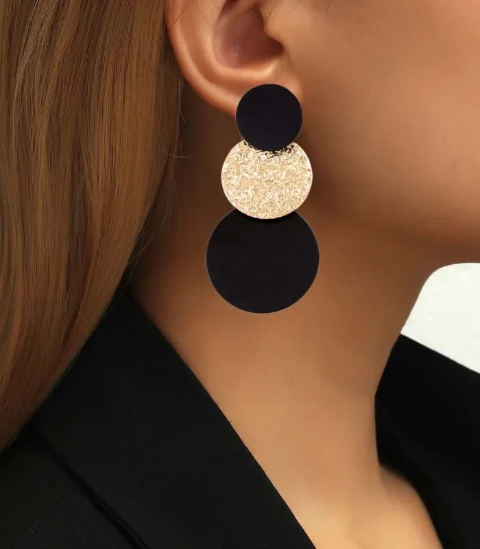 S75069cfba5024a91893e7498d00c3d45f.webp Bold Geometry Textured Geometric Drop Earrings