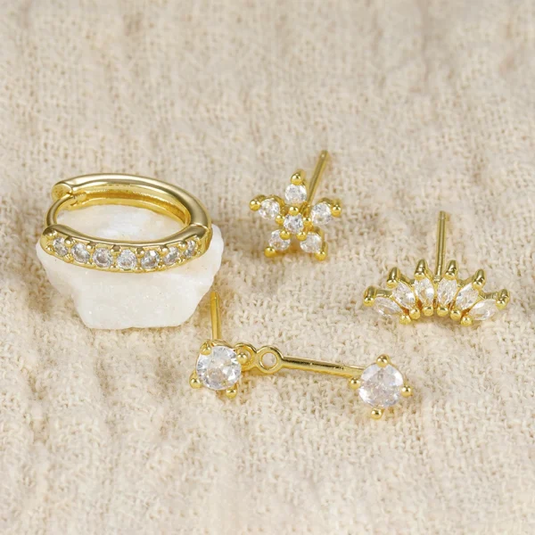 S868f30a4aee54f1ea522a6cede6a717aq.webp Festive Glint Earring Set 4pcs with Crystal Accents – Spirit & Rebel