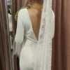 S8d9078573bcc451294c7c5b5aae2f8a4y.webp Timeless Elegance Long Lace Bow Bridal Veil