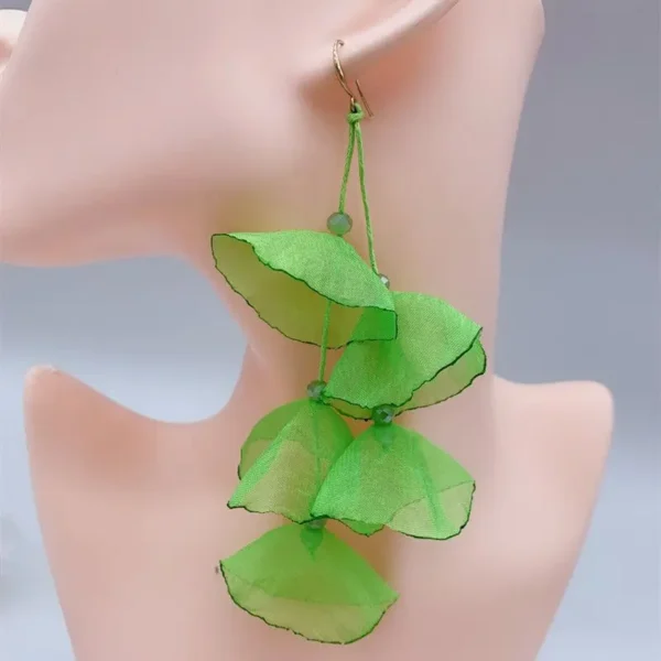 S8f89c71f191c4ff684db2fdd9ddd3eebr.webp Floral Cascade Statement Dangle Earrings
