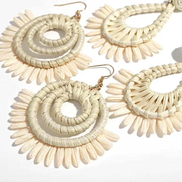 Sb300dcdf61164275bb644907084eb78fN.webp Circular woven raffia statement earrings with spiral centre