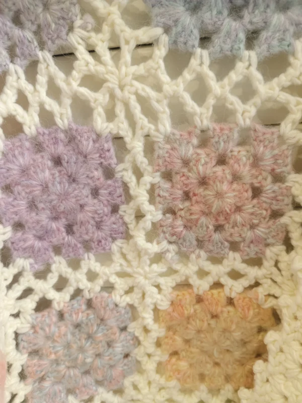 Sb4b59204422d4e8aa736464132545deeP.webp Everyday Nomad Granny Square Crochet Boho Cardigan