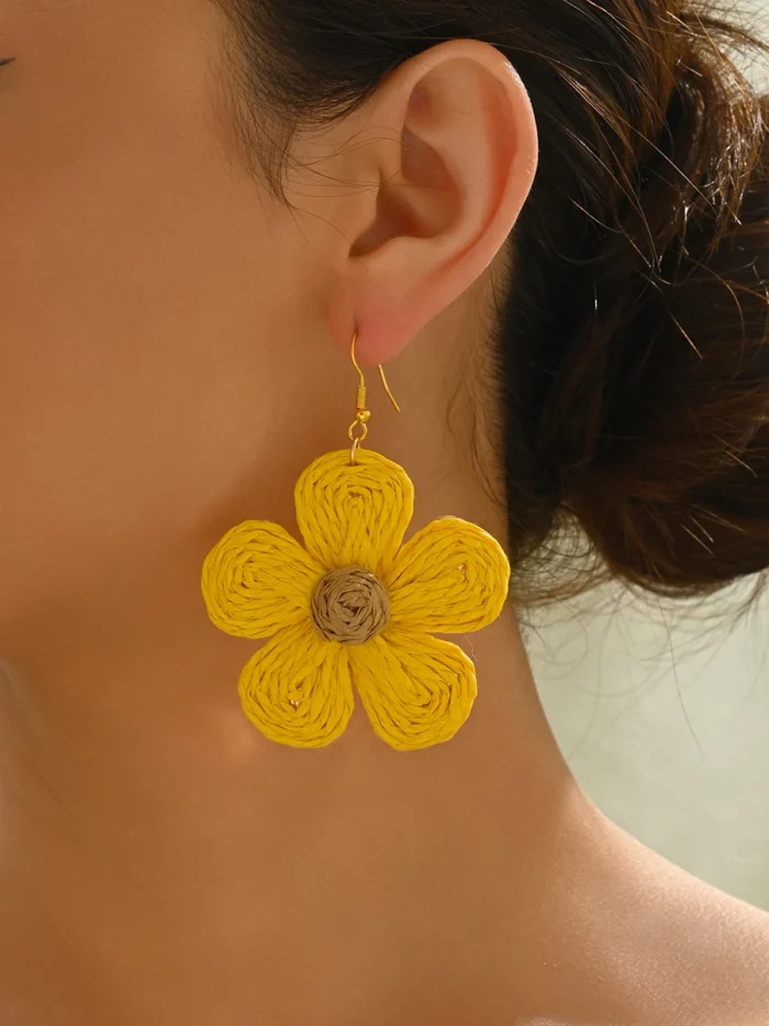 Textured Hand-Woven Raffia Bloom Earrings