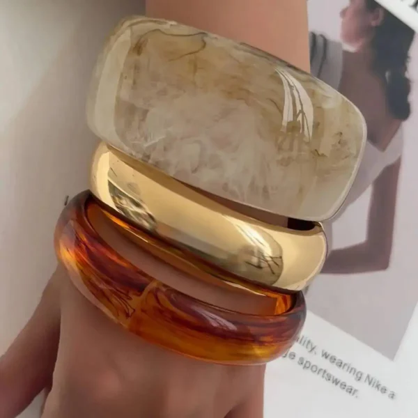 Sf98c004251bd45bfbc6e1ffc4bbb42bcS.webp Wanderer Stackable Chunky Bangle Set