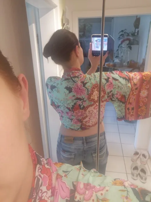 Sfe632199eddb490cb6f658ed3a520e958.webp Adventure Awaits Batwing Boho Kimono with Ties and Vibrant Patterns