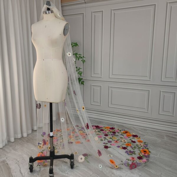 ai-edited-1772985218453-8 2.5 Meters 3D Embroidery Floral Veil