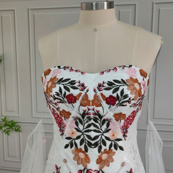 Floral Embroidered Sweetheart Dress Floral Embroidered Sweetheart Dress