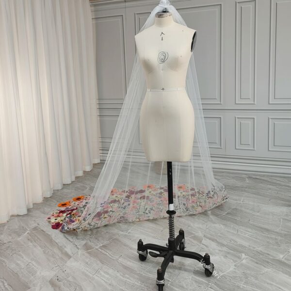 Floral Embroidered White Veil Floral Embroidered White Veil