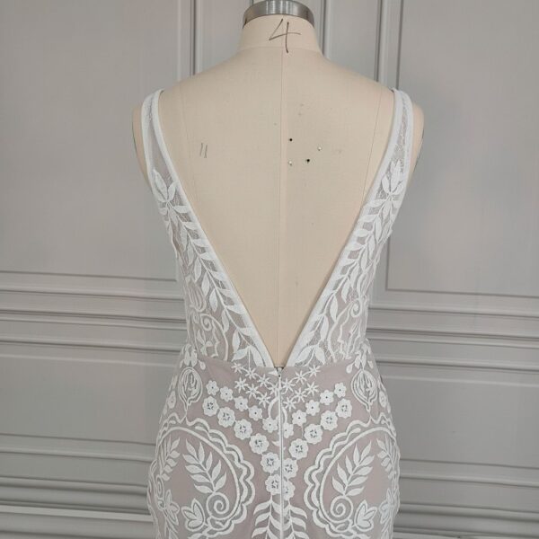 White Floral Lace Backless Dress White Floral Lace Backless Dress