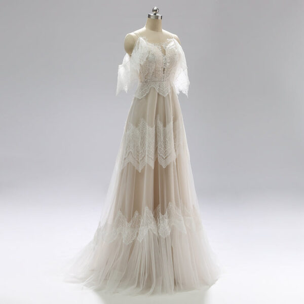 H4c272475ec3f429c9cf1d6c8193cffceS Sunset Love Lace Wedding Dress