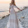 H624f2c8932494aa4a9c6c677b796d662j_94e3a857-42cf-4c2e-8b25-db30f5c75fe8 Sunset Love Lace Wedding Dress
