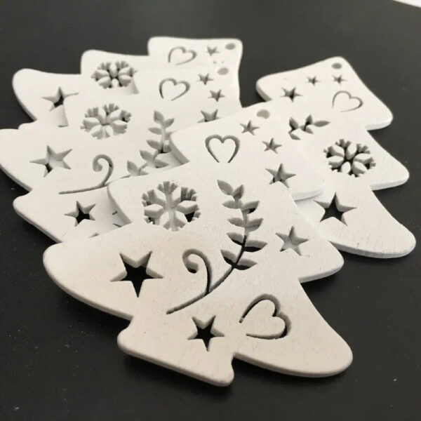 Festive Delight: 10-Piece White & Red Wooden Christmas Boho Ornaments Set – Spirit & Rebel