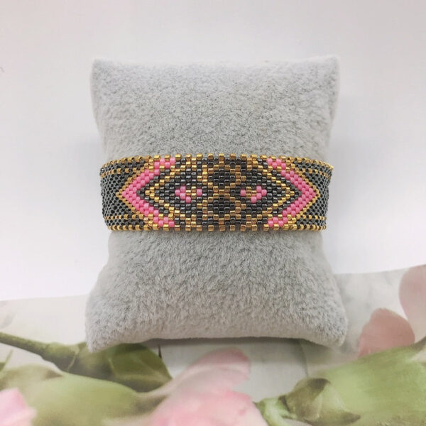 Seashell Serenade Boho Tassel Bracelet