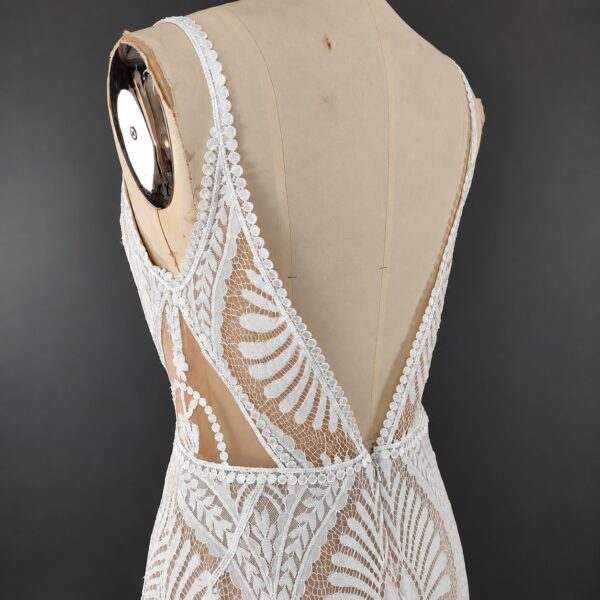 photo_1790338622_1250 Wild Coast Lace Wedding Dress