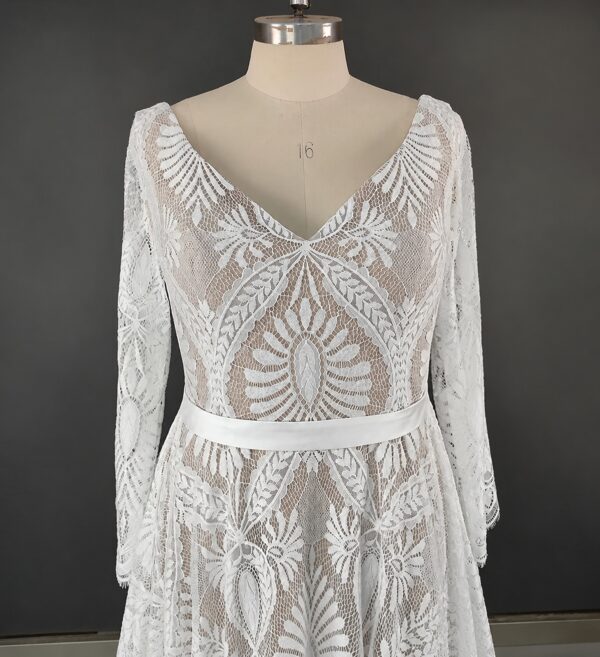 photo_1790338625_4246 Wild Coast Lace Wedding Dress